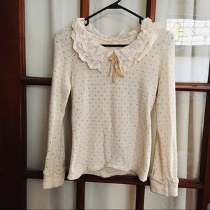Liz Lisa golden dot sweater